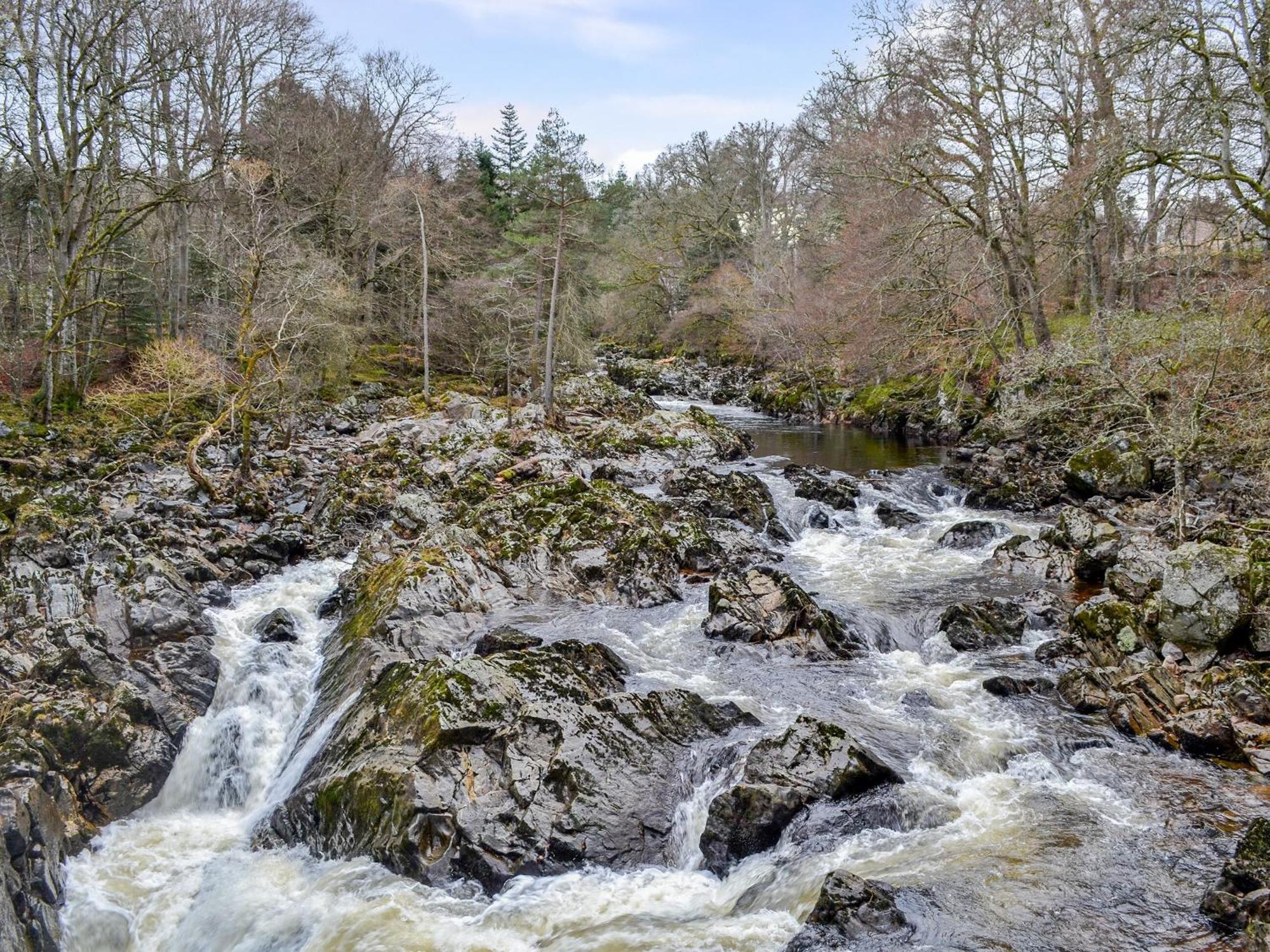 Toll Bridge Lodge Банхорі Екстер'єр фото